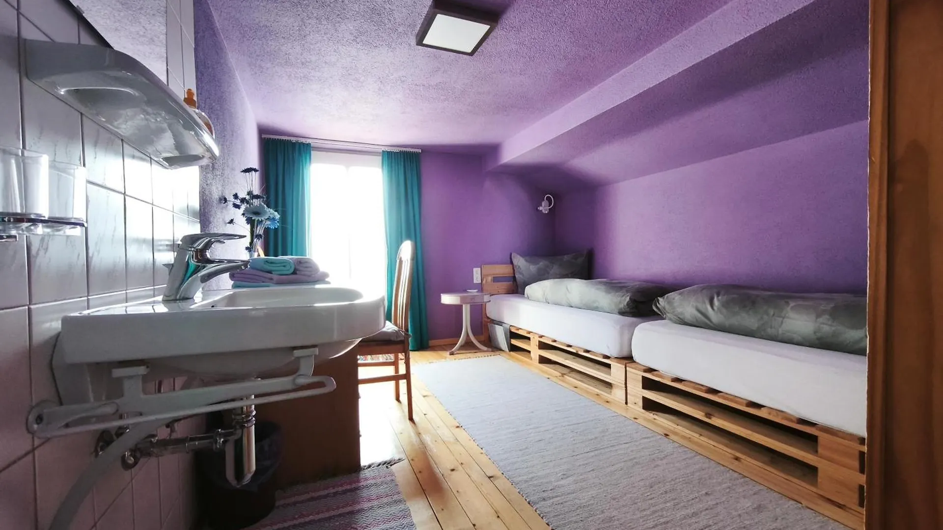 Frühstückspension Bed and Breakfast Sonnberg Ischgl Österreich