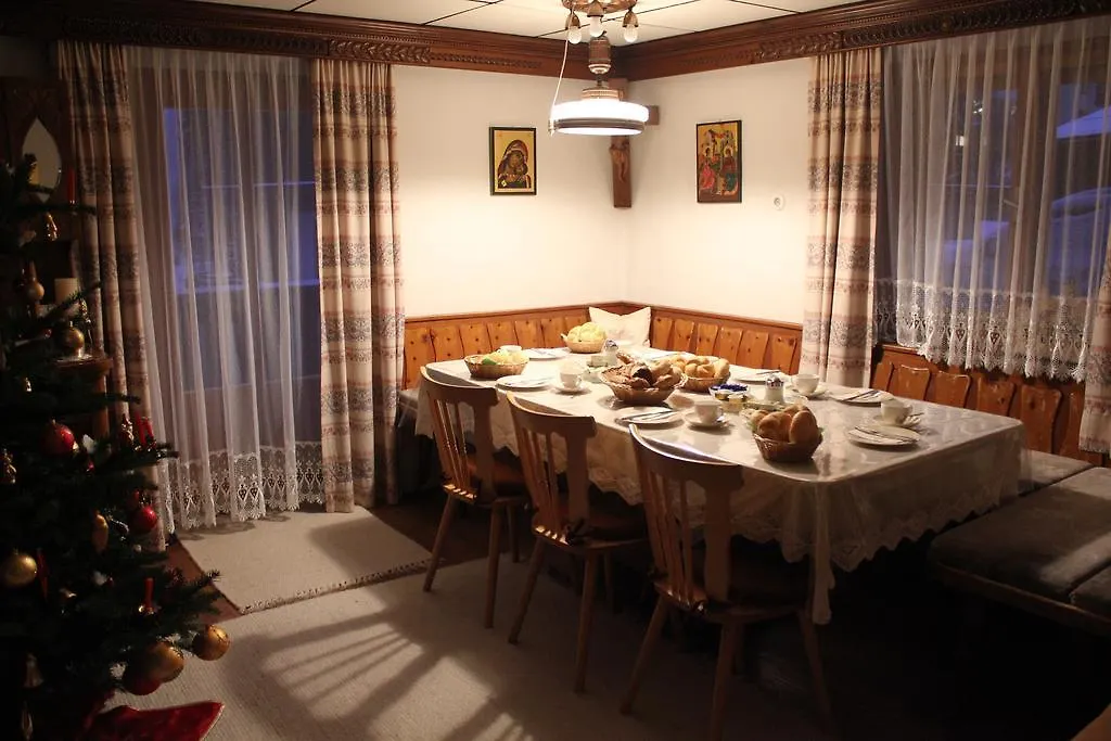 Frühstückspension Bed and Breakfast Sonnberg Ischgl